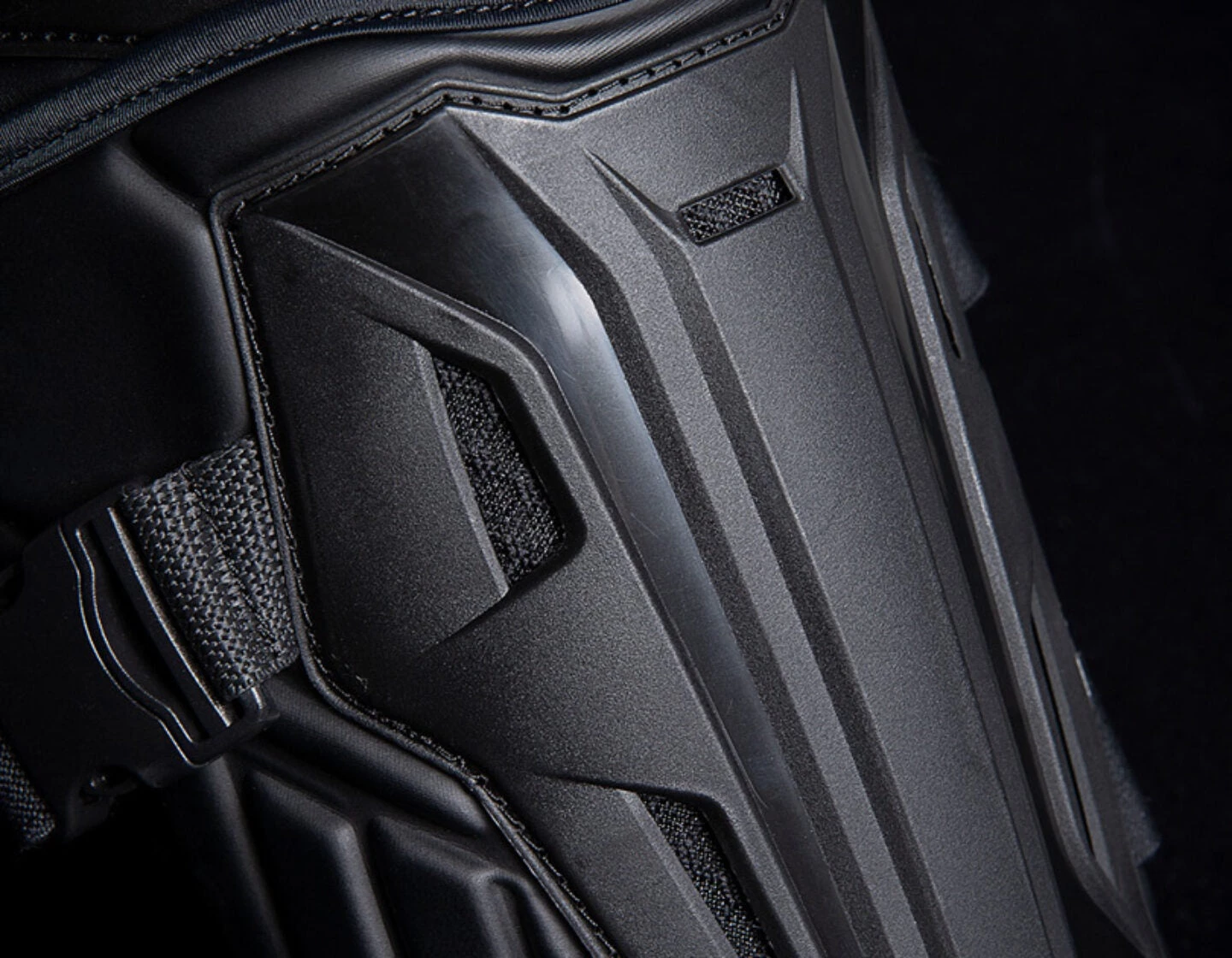 HIGH NOTE PERFORMANCE Icon Field Armor 3 Knee Guards 3 HIGH NOTE PERFORMANCE Icon Field Armor 3 Knee Guards