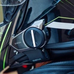 HIGH NOTE PERFORMANCE Sena 50S Bluetooth Headset With Harman Kardon Rider Tech