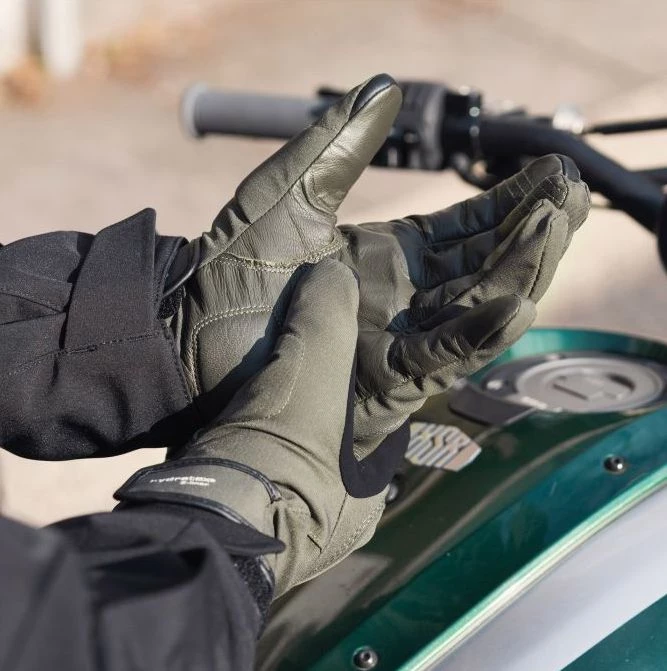 HIGH NOTE PERFORMANCE Rev'it! Cassini H2O Gloves 3 HIGH NOTE PERFORMANCE Rev'it! Cassini H2O Gloves