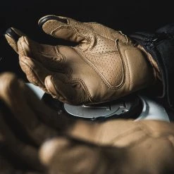 HIGH NOTE PERFORMANCE Rev'it! Fly 3 Gloves 13 HIGH NOTE PERFORMANCE Rev'it! Fly 3 Gloves