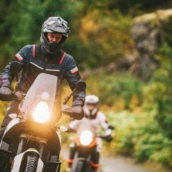 HIGH NOTE PERFORMANCE Jackets Rev'it! Tornado 3 Jacket 9 HIGH NOTE PERFORMANCE Jackets Rev'it! Tornado 3 Jacket